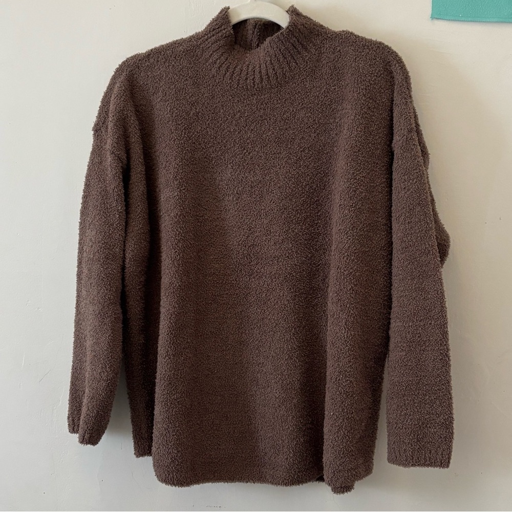Uniqlo Brown Sherpa Mock Neck Sweater
